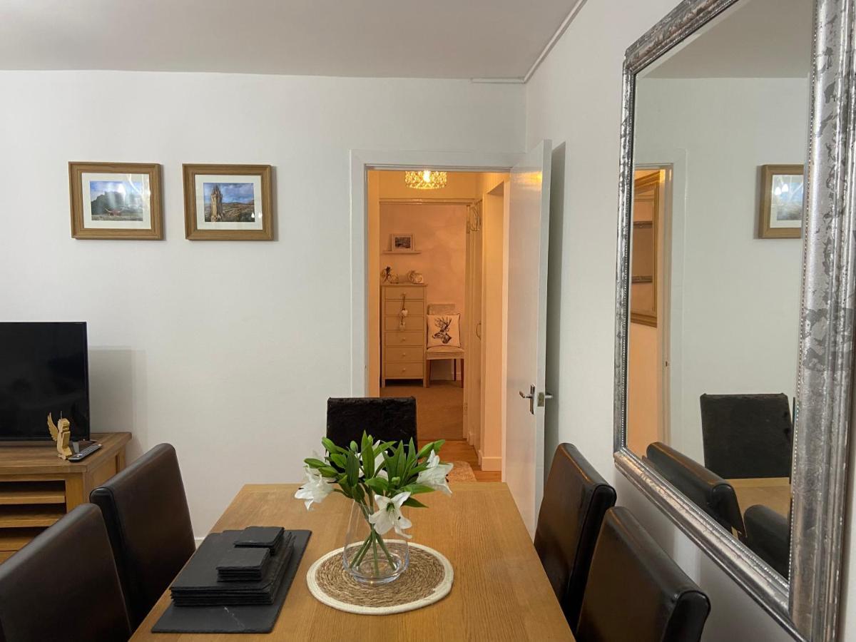 Historic Old Town 2 Bed Ground Floor Apartment สเตอร์ลิง ภายนอก รูปภาพ